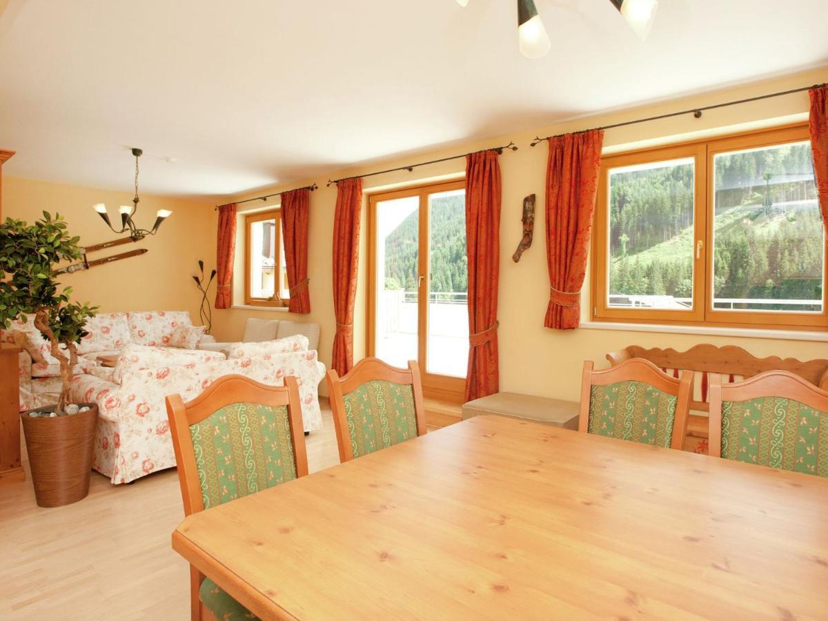 Chalet Apartment In Saalbach-Hinterglemm Exterior foto